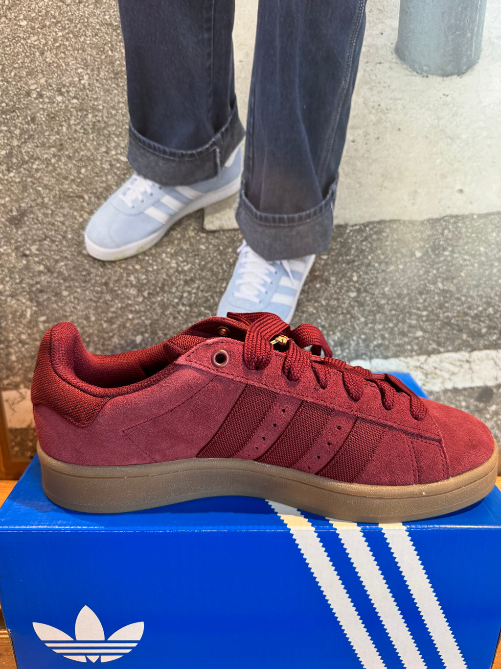 Adidas Campus 00s