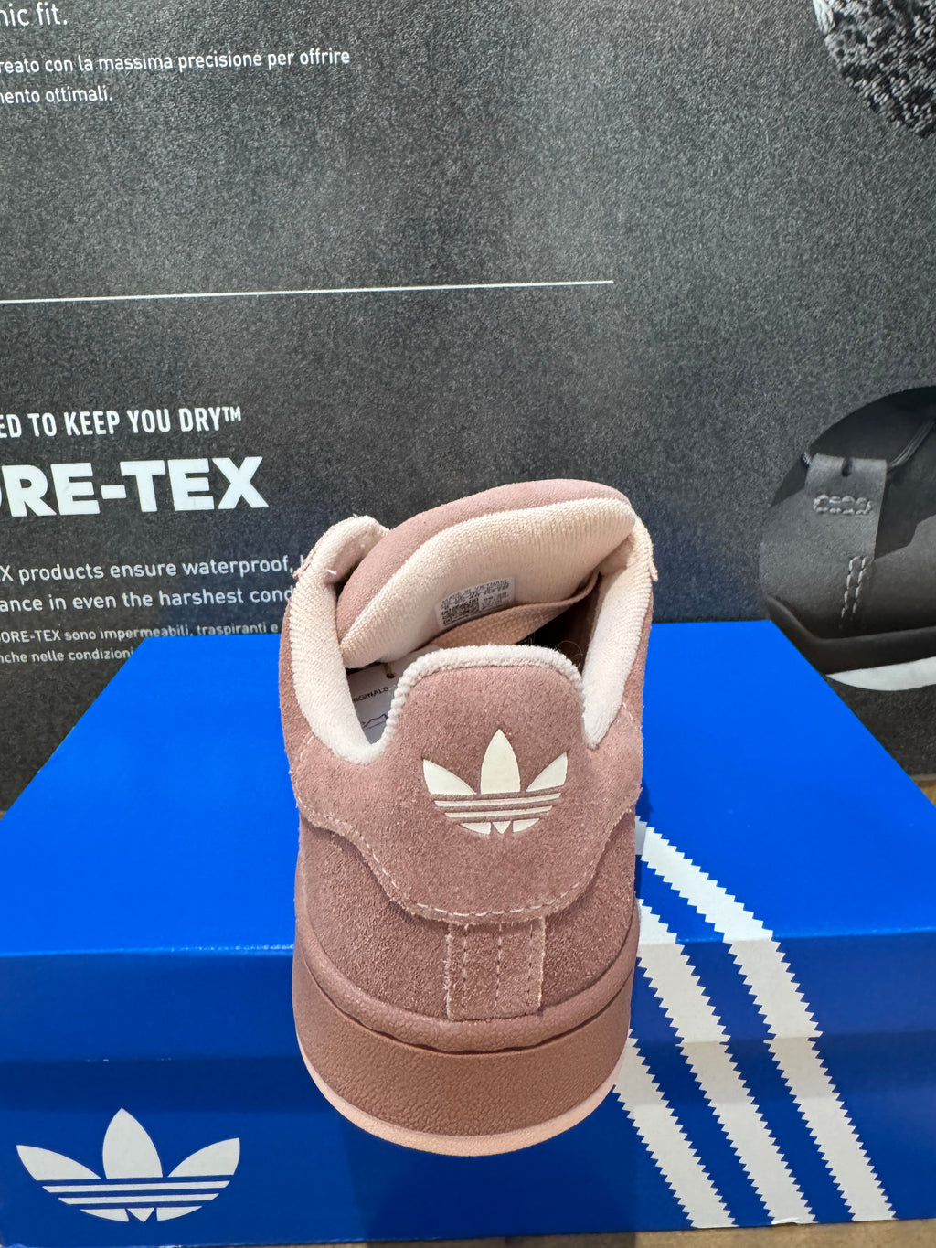 Adidas Campus 00s