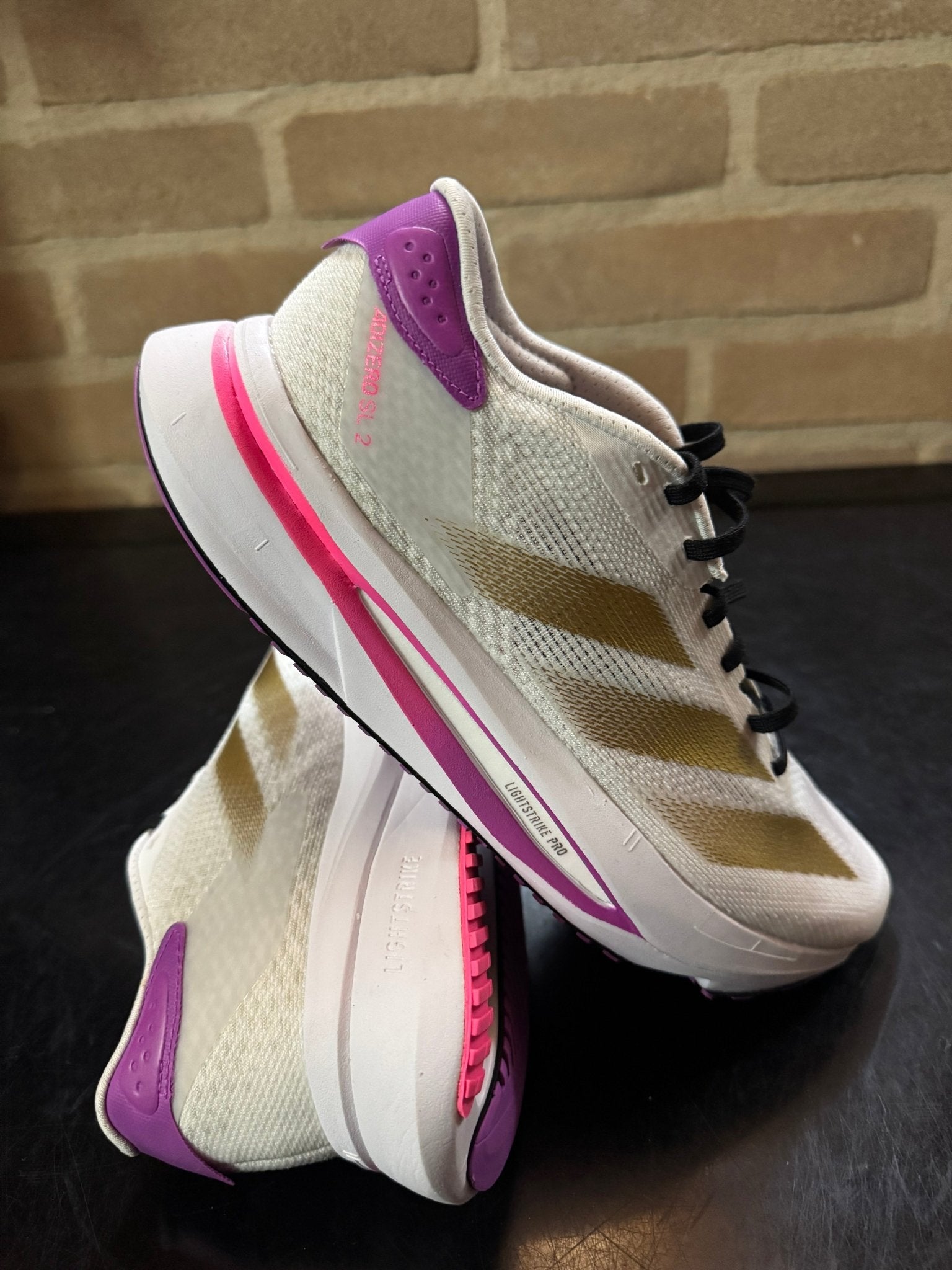 Scarpe da running leggere - Bianco/Oro - Giaguaro_Store