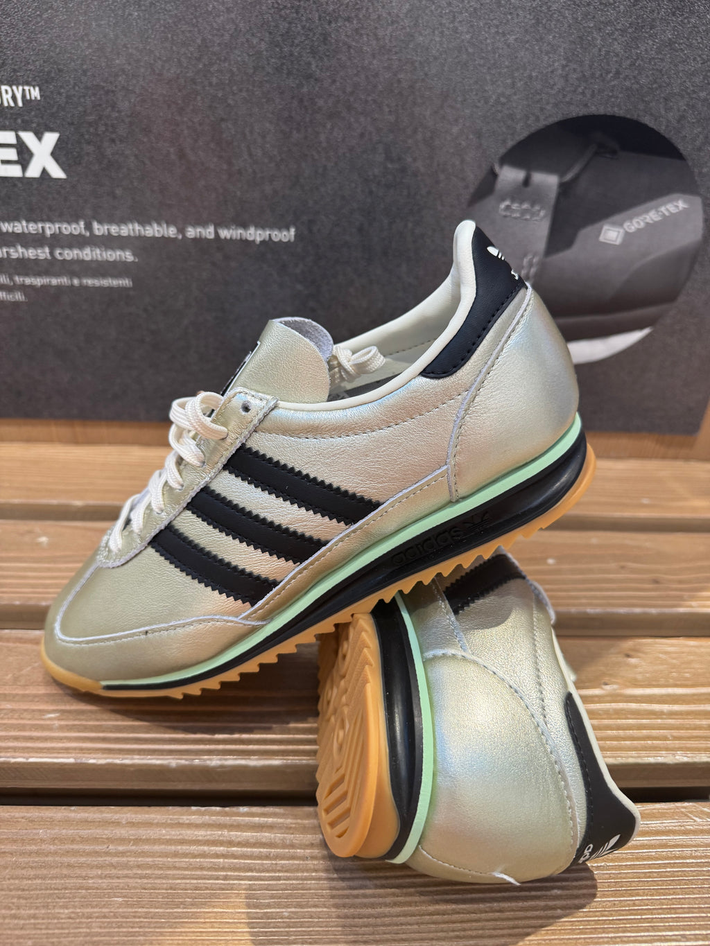 Adidas SL72