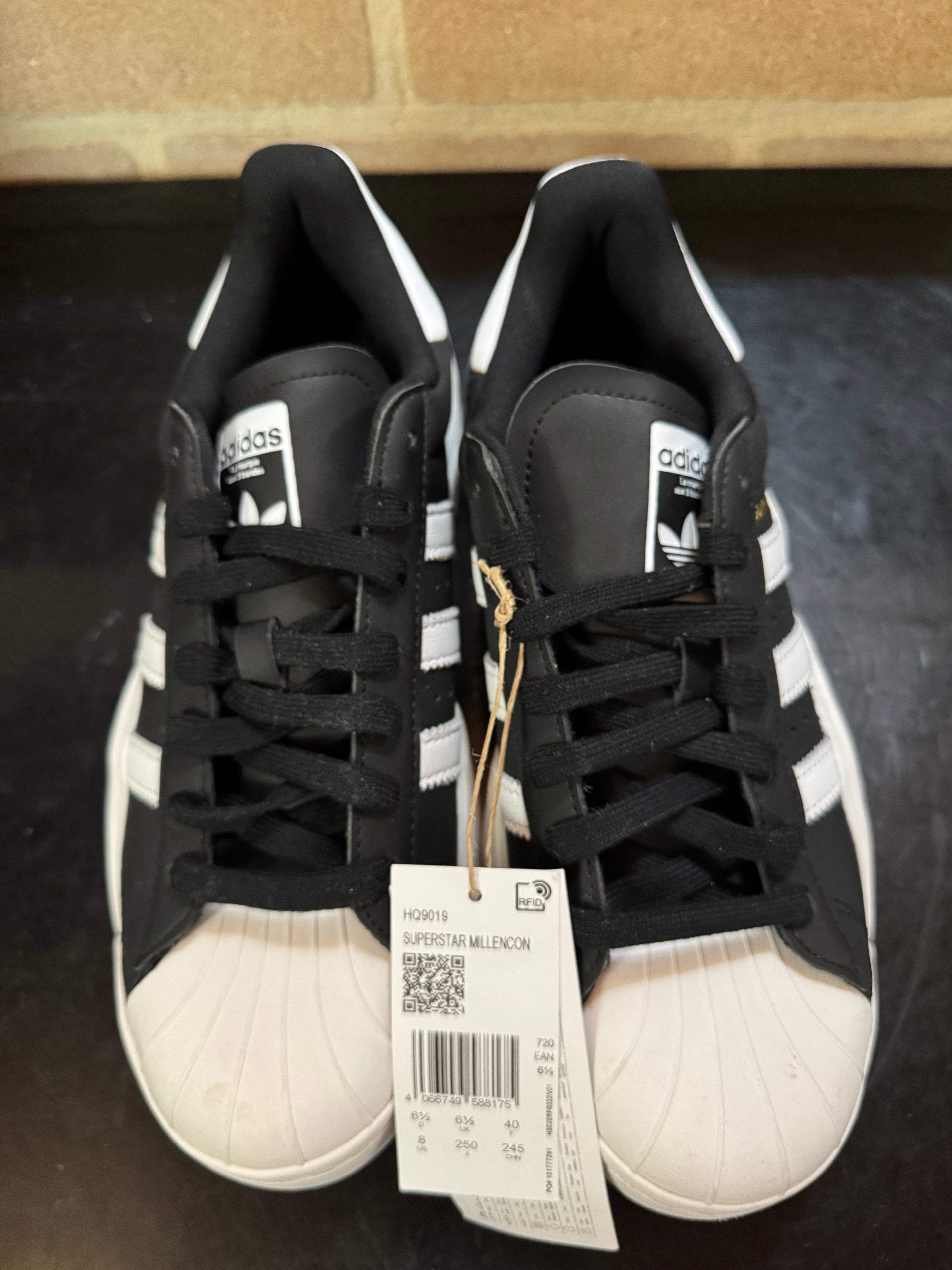 Adidas Superstar Millencon