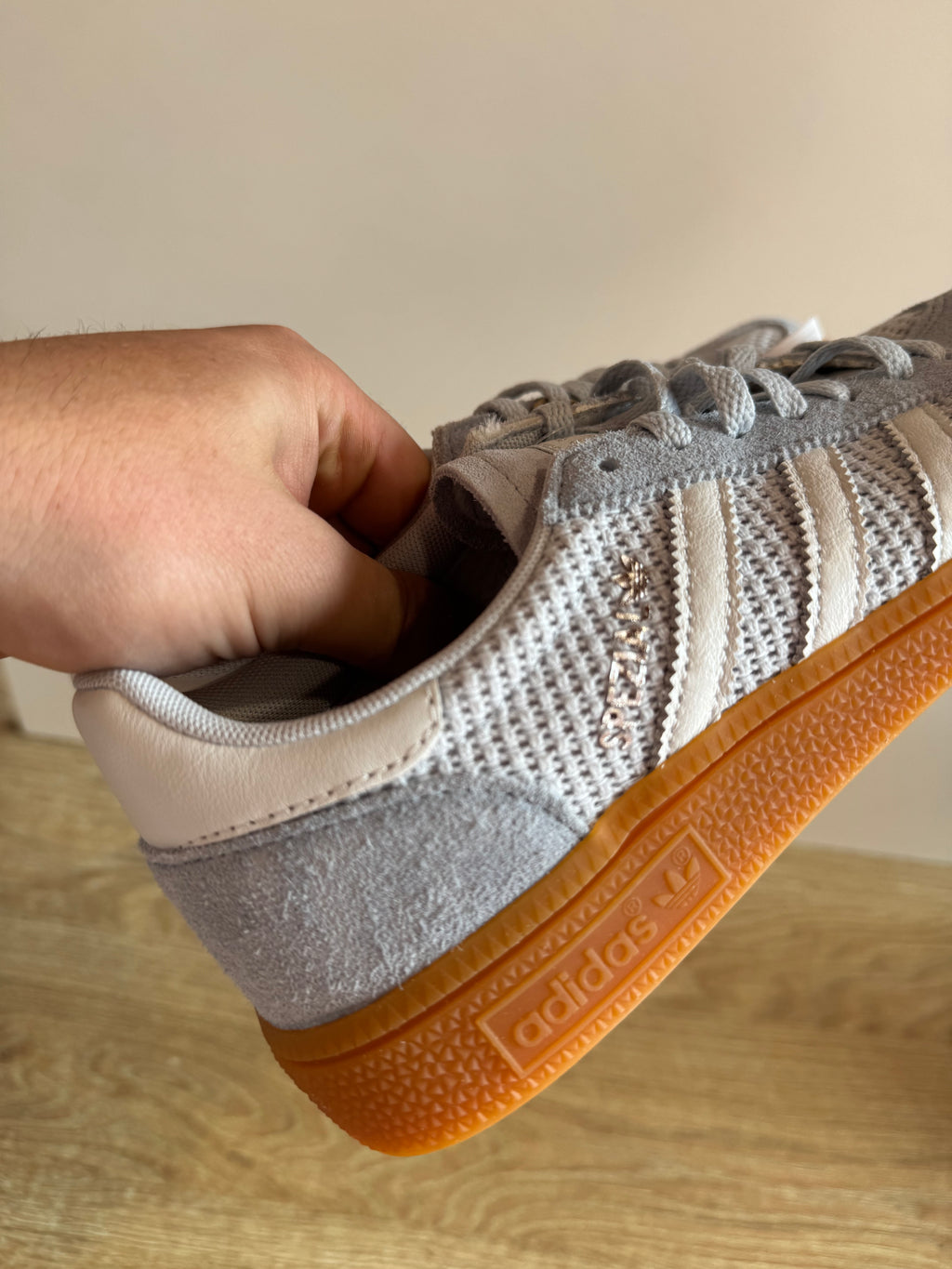 Adidas Handball Spezial "Halo blue white"
