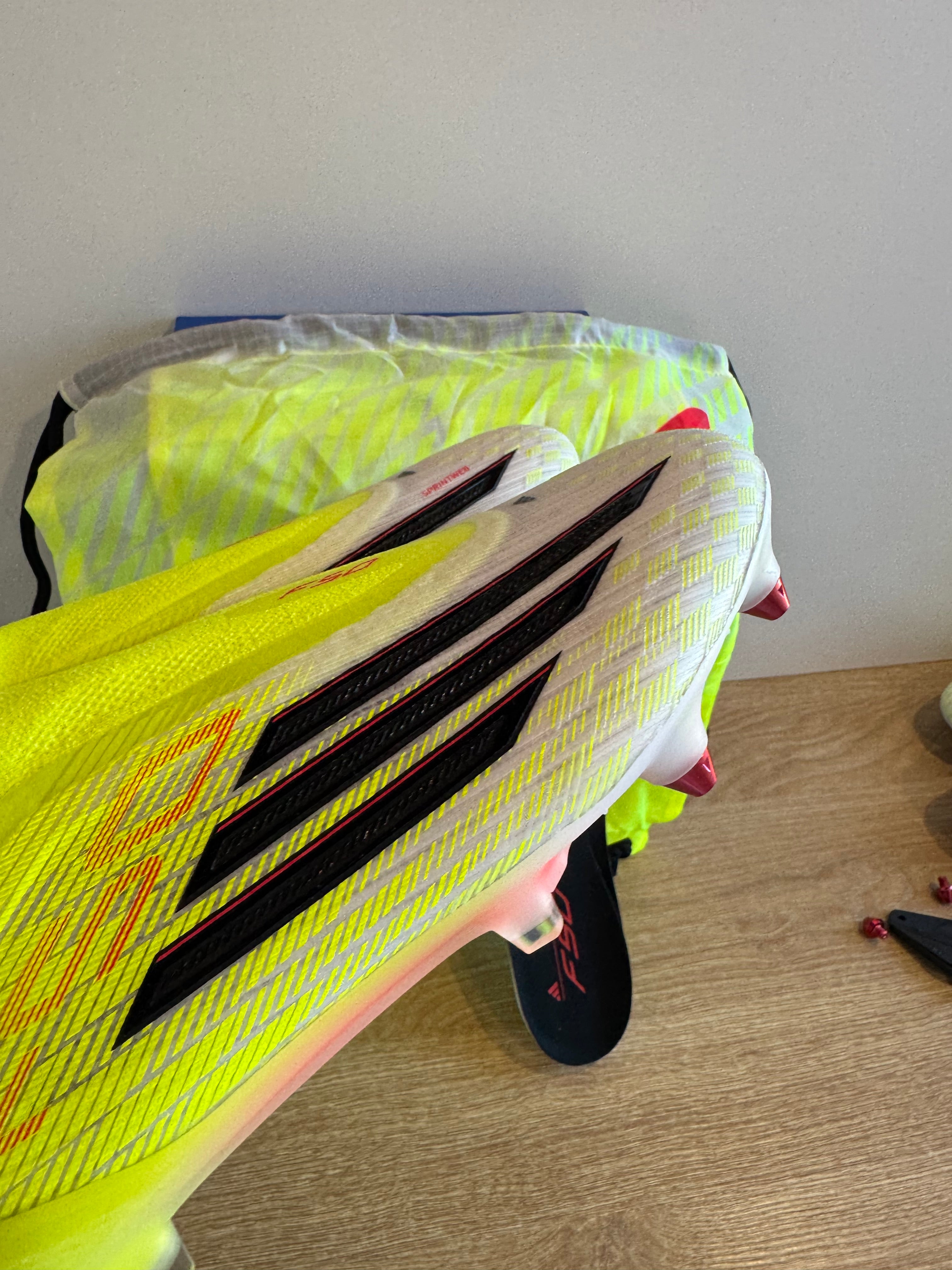 Adidas F50 Elite Laceless SG