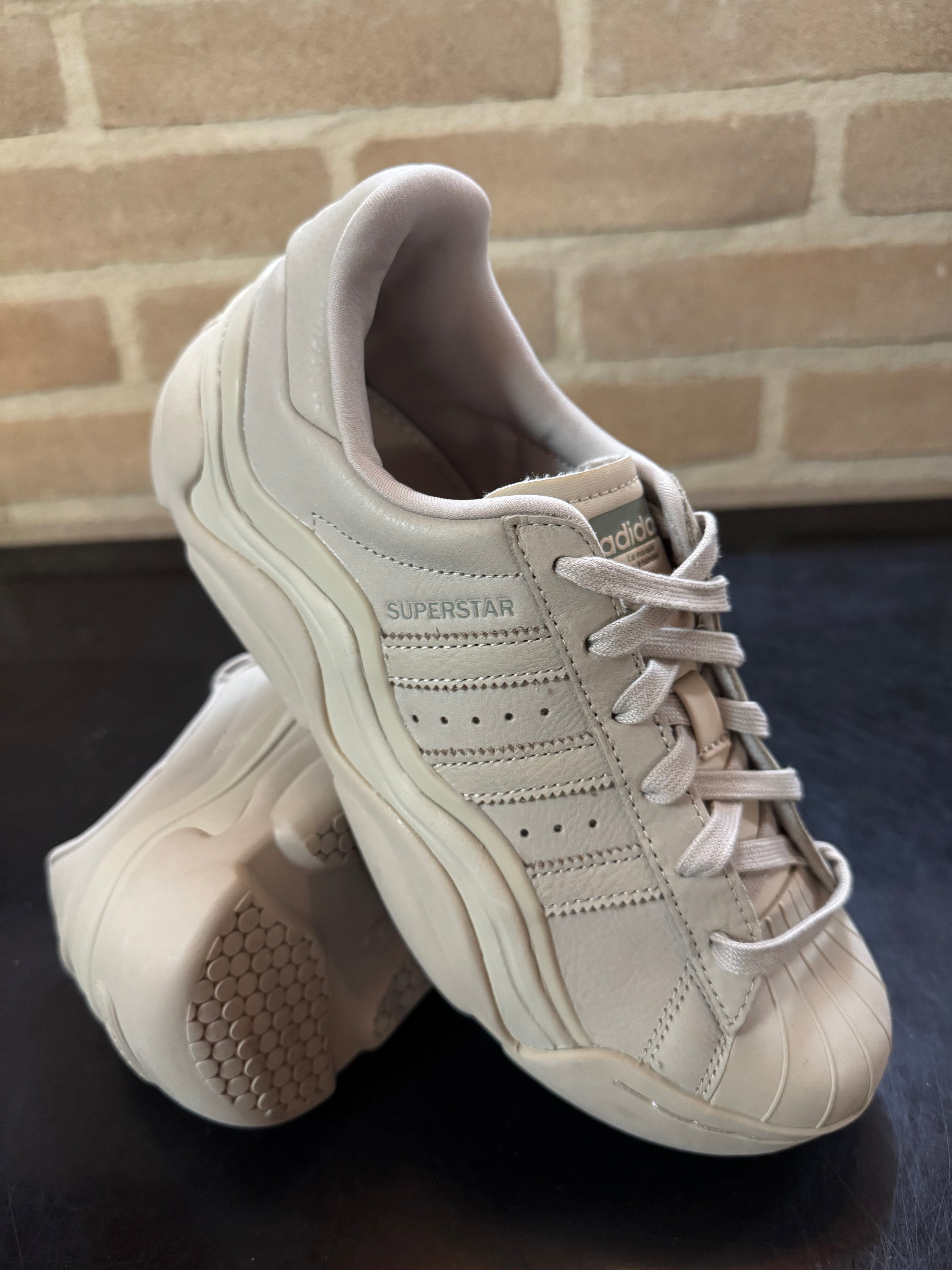 Adidas Superstar Millencon - beige