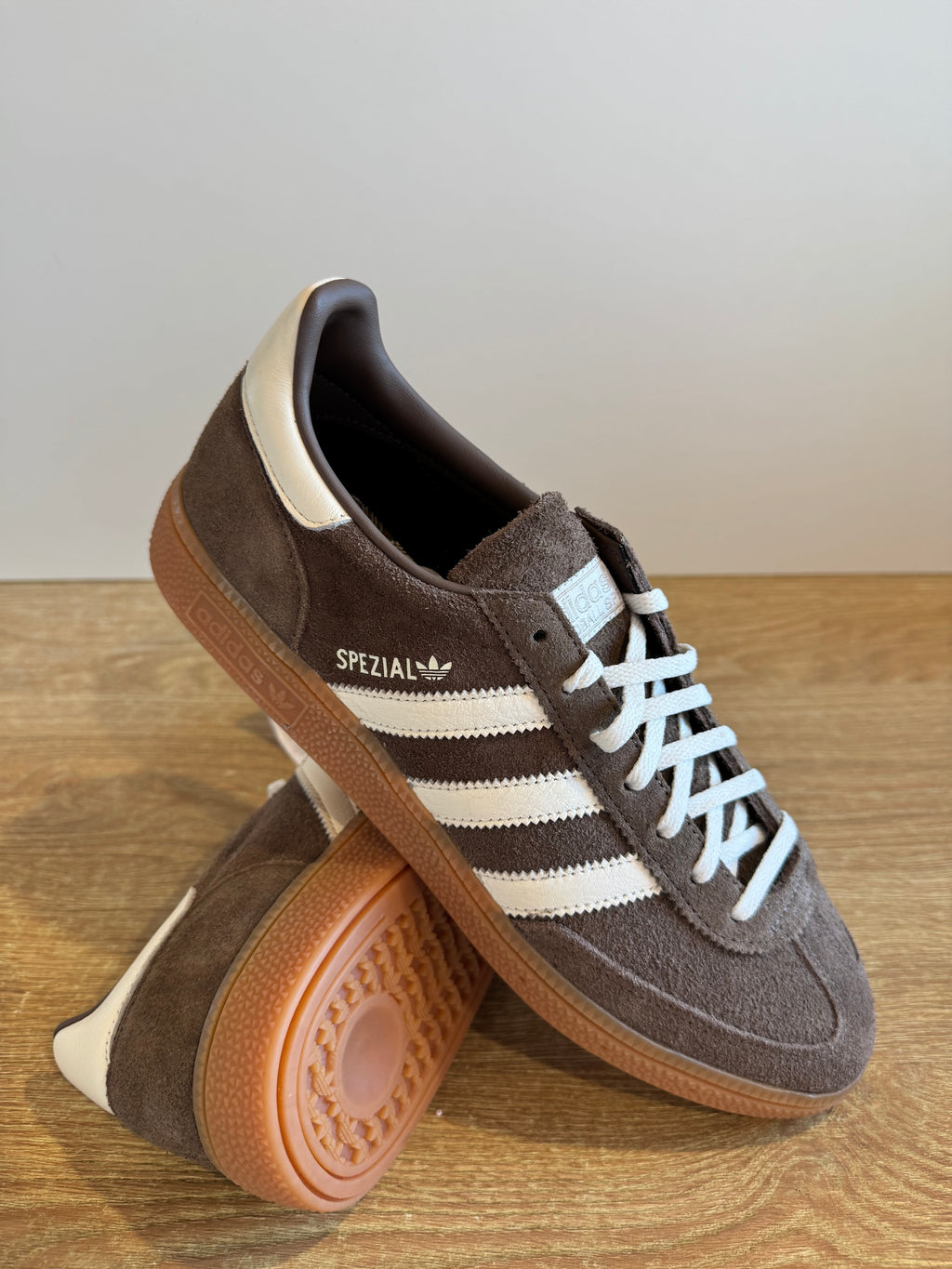 Adidas Handball Spezial "earth strata gum"