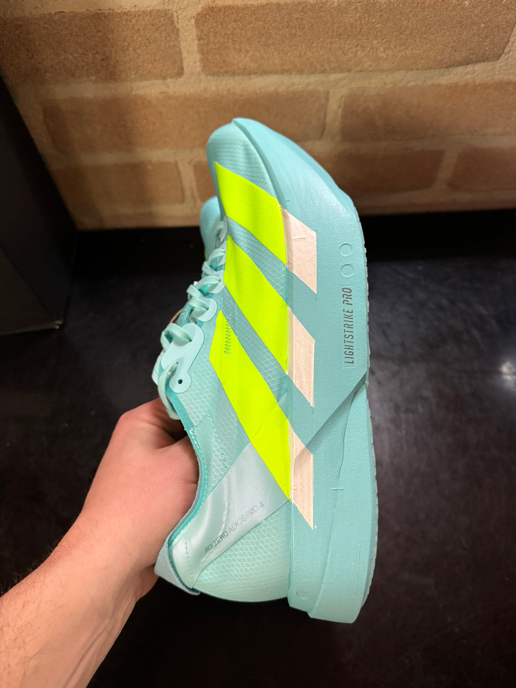 Adidas Adizero Adios Pro 4 "Flash acqua Lucid Lemon"