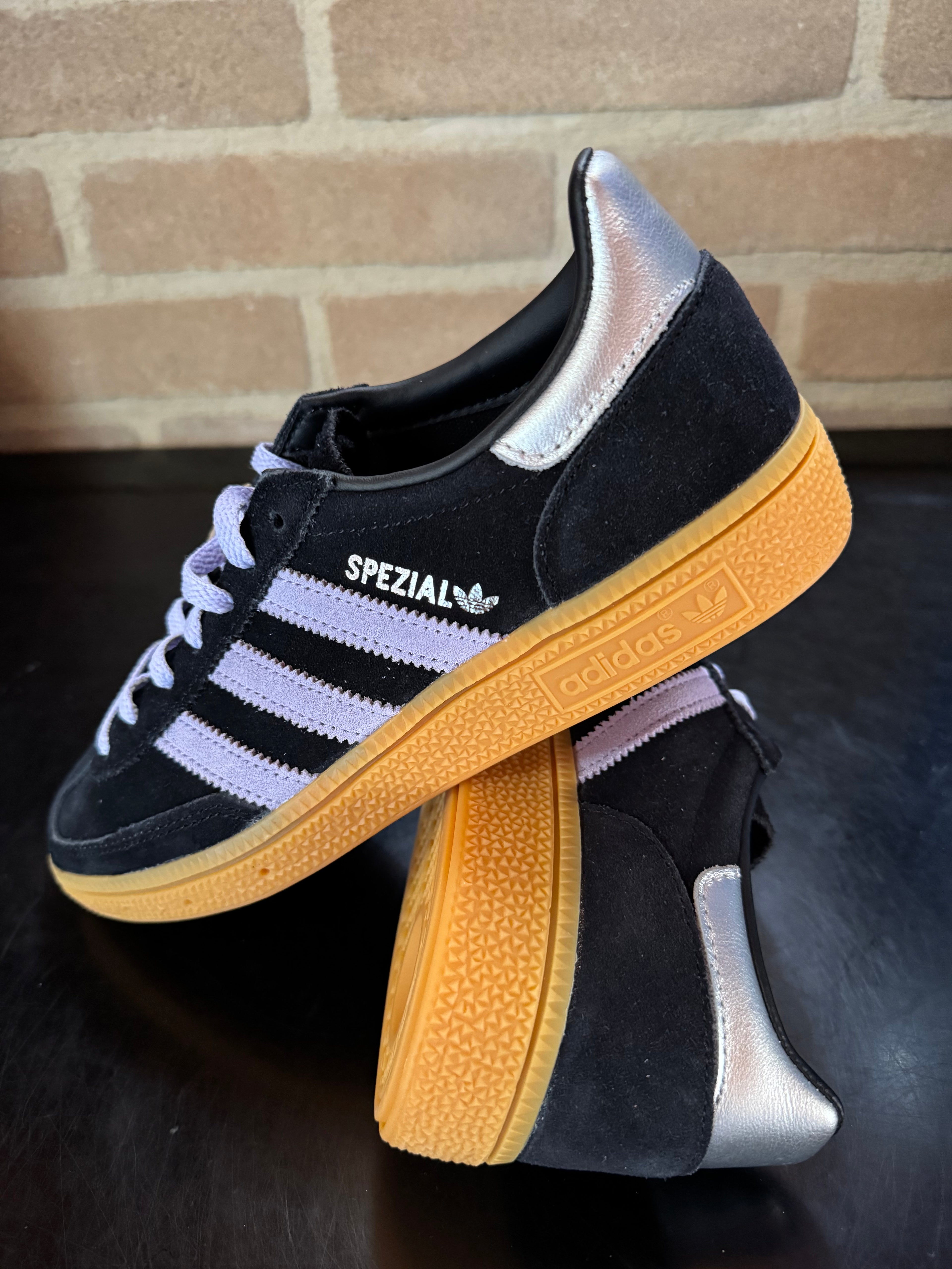 Adidas Handball Spezial "Black Violet Tond"