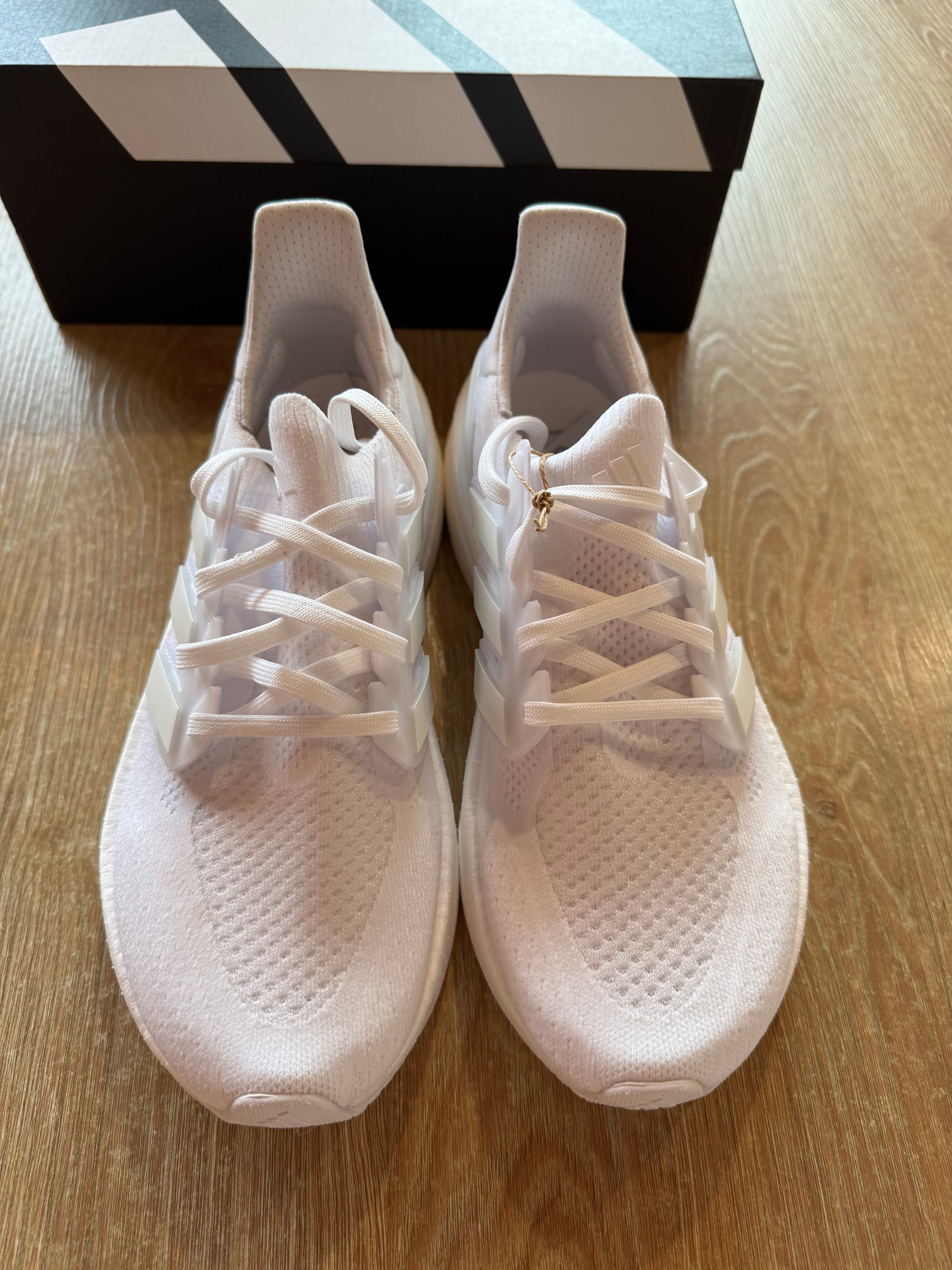 Adidas Ultraboost 5