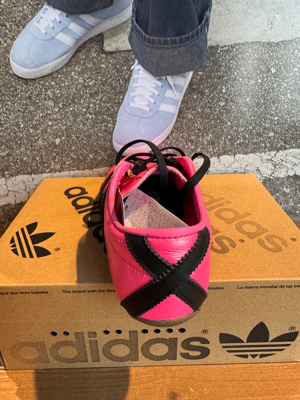 Adidas Tokio Decon