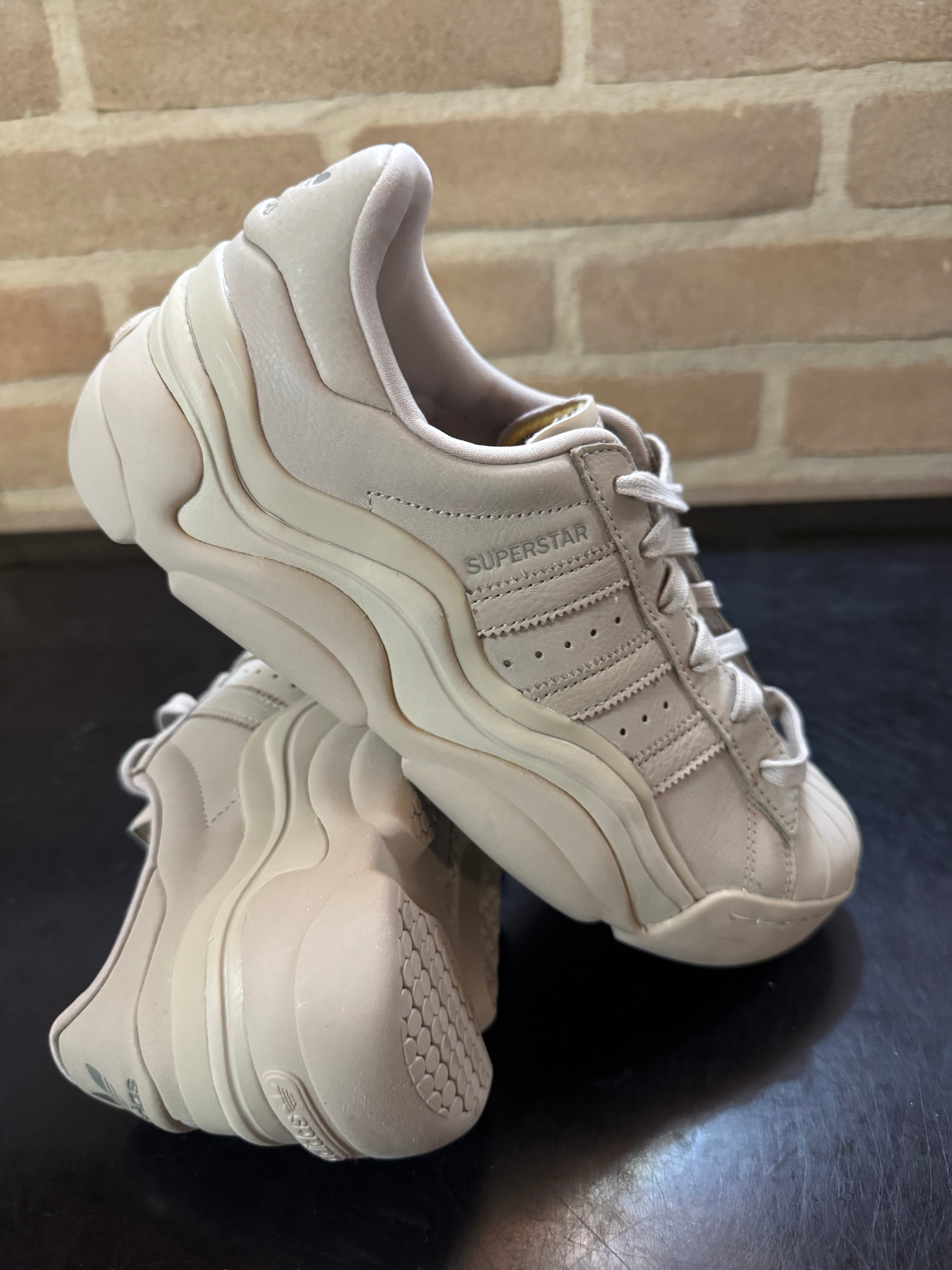 Adidas Superstar Millencon - beige