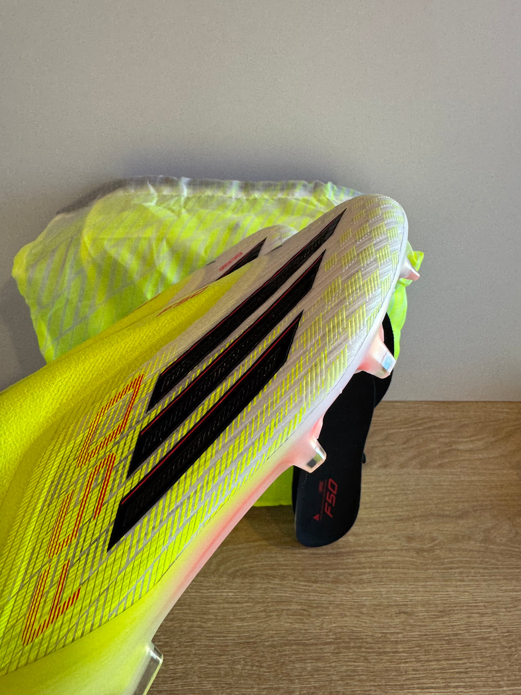 Adidas F50 Elite Laceless FG