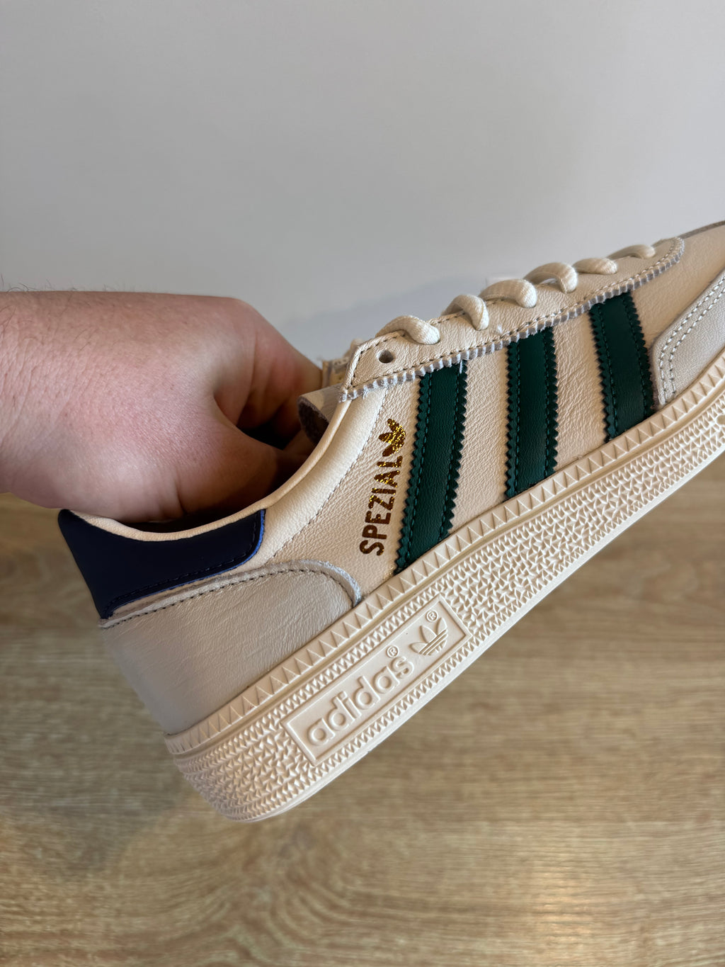 Adidas Handball Spezial "Chalk collegiate green indigo"