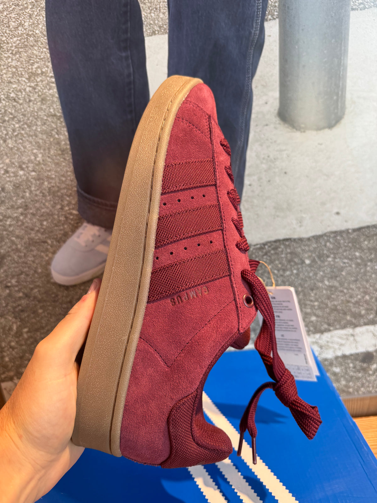 Adidas Campus 00s