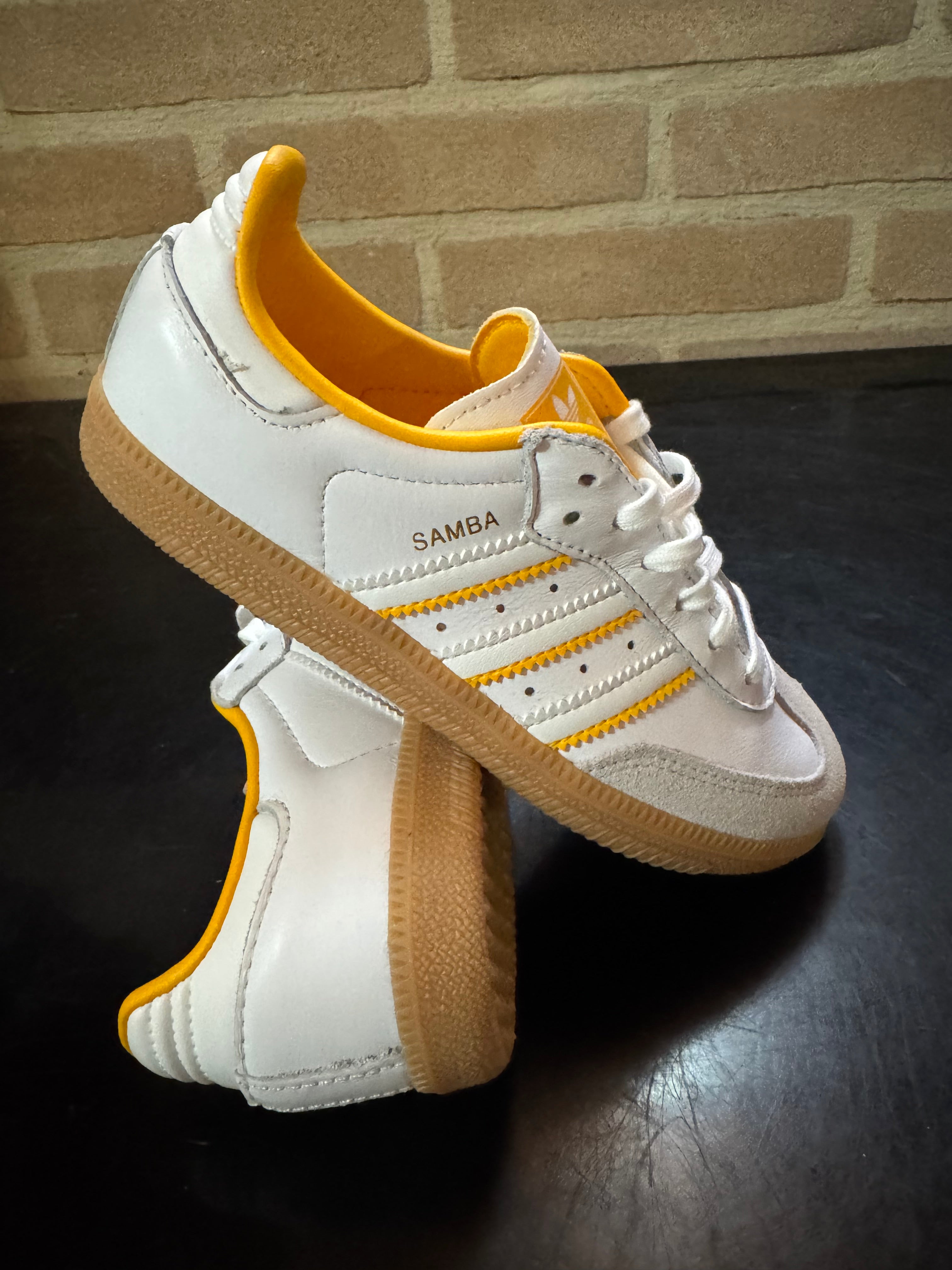 Adidas Samba OG - Bianco/arancioni