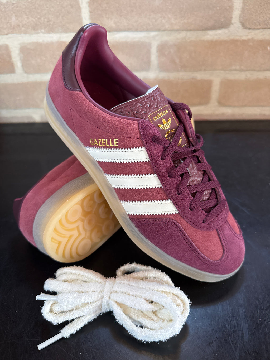 Adidas Gazelle Indoor - Shadow red off white