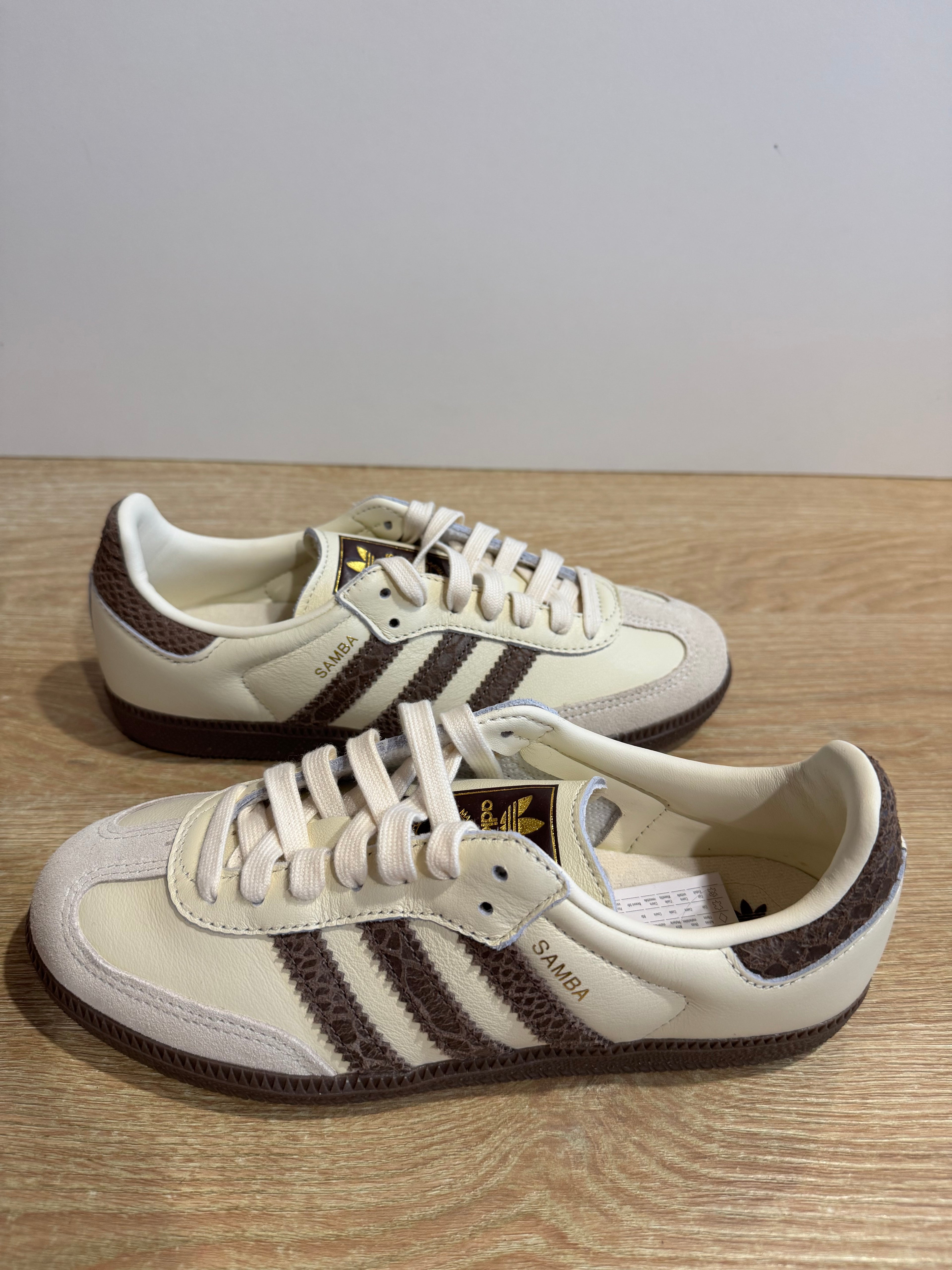Adidas Samba OG "Cream White Earth Strata Maroon"