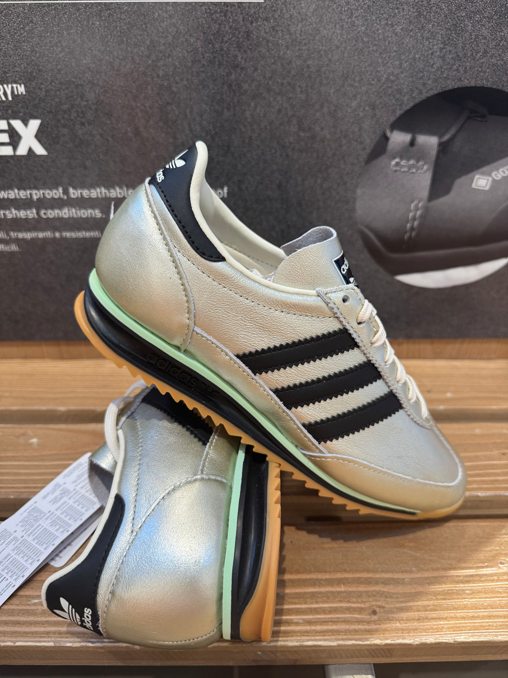 Adidas SL72