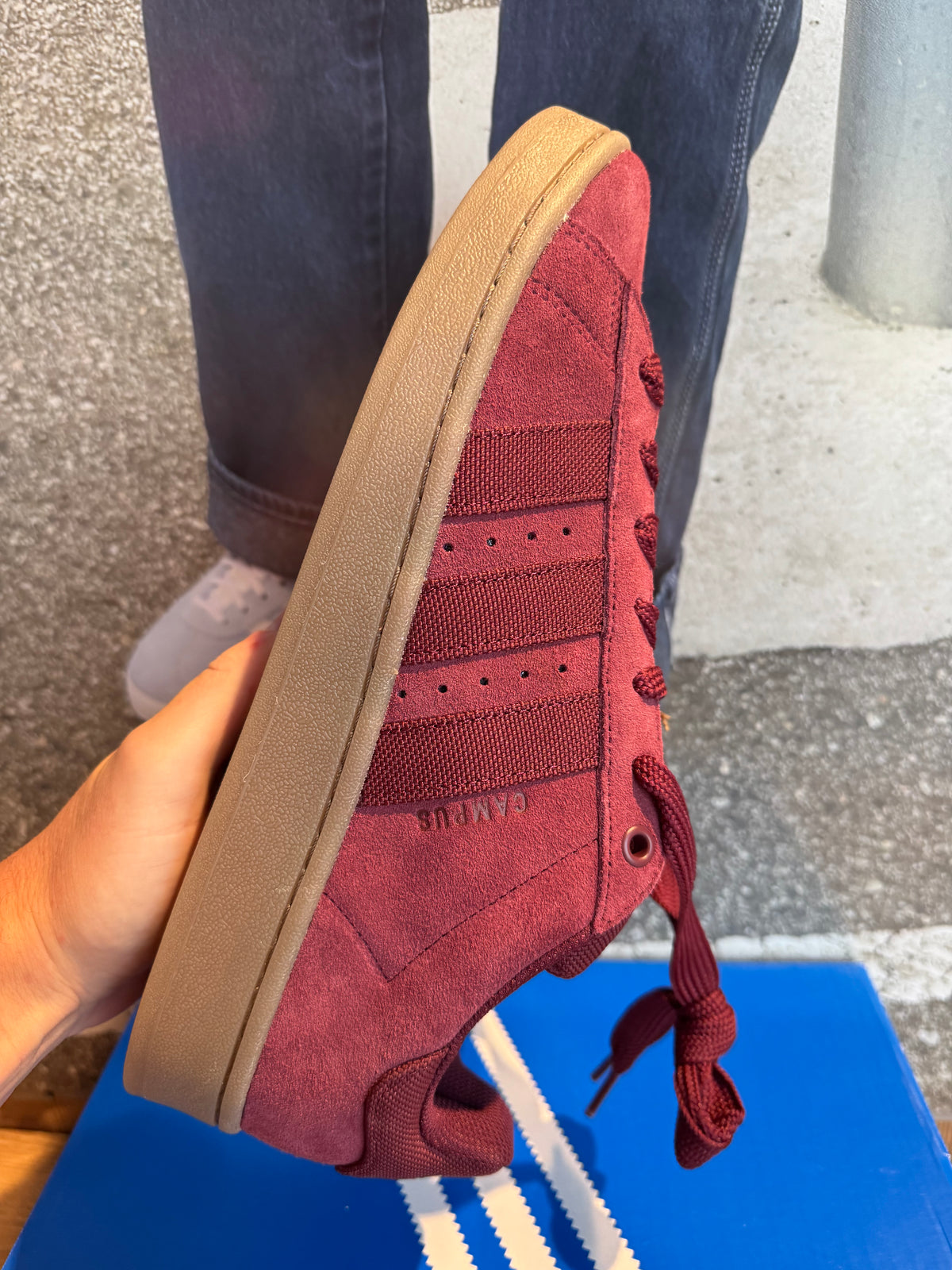 Adidas Campus 00s