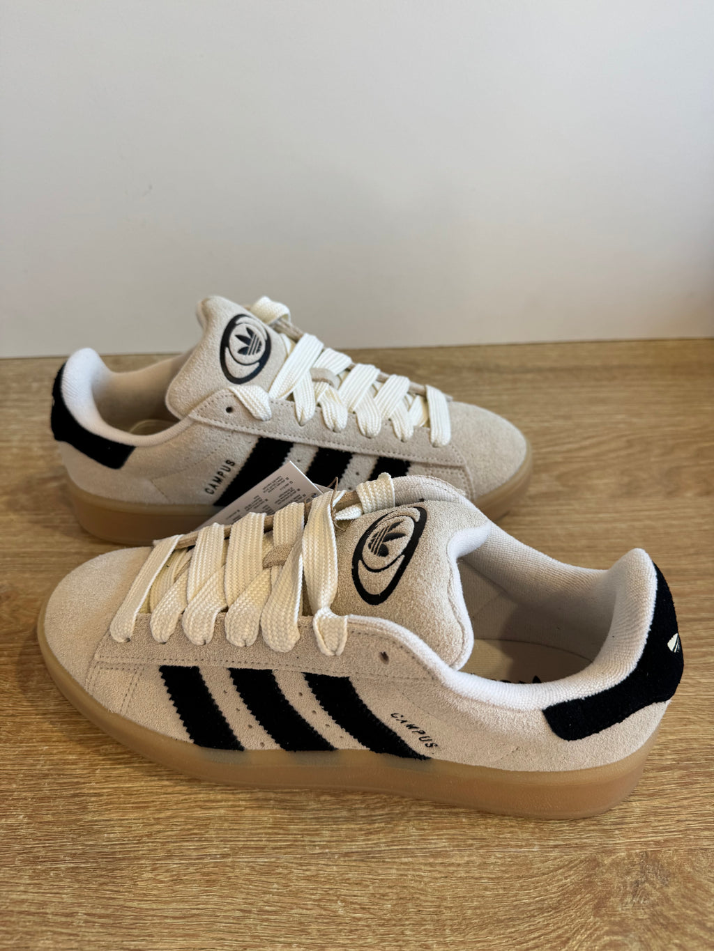 Adidas Campus 00s