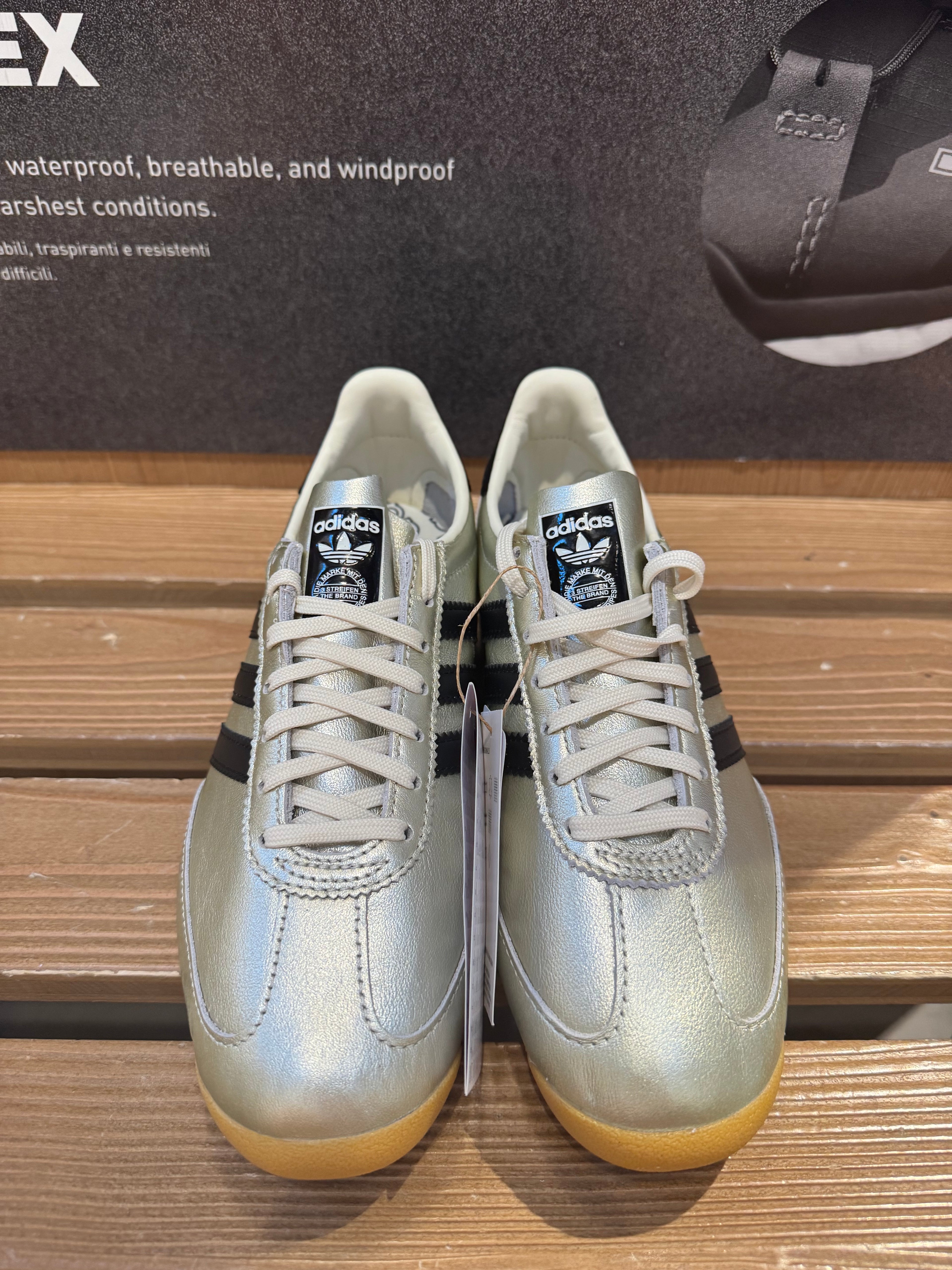 Adidas SL72