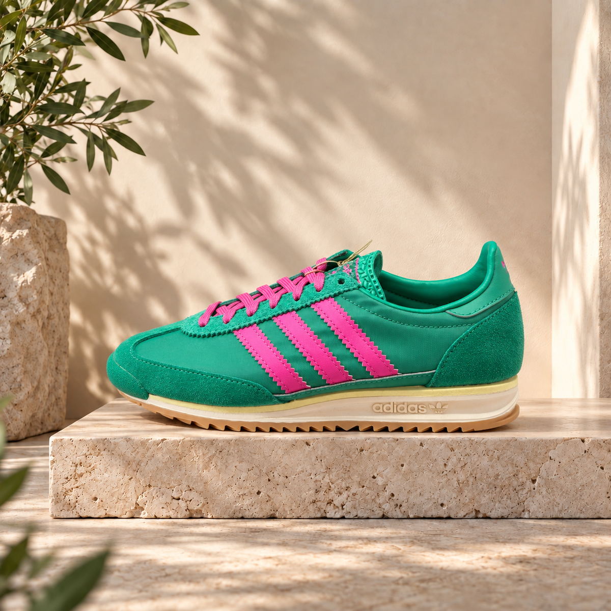 Adidas SL 72