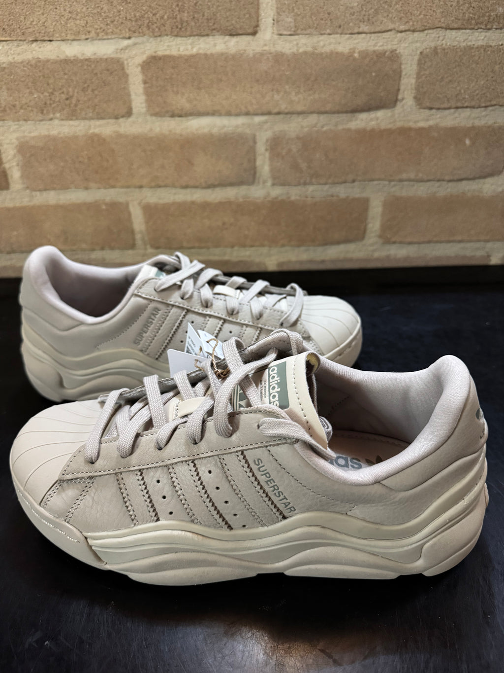 Adidas Superstar Millencon - beige