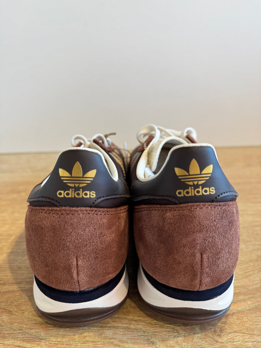 Adidas SL 72