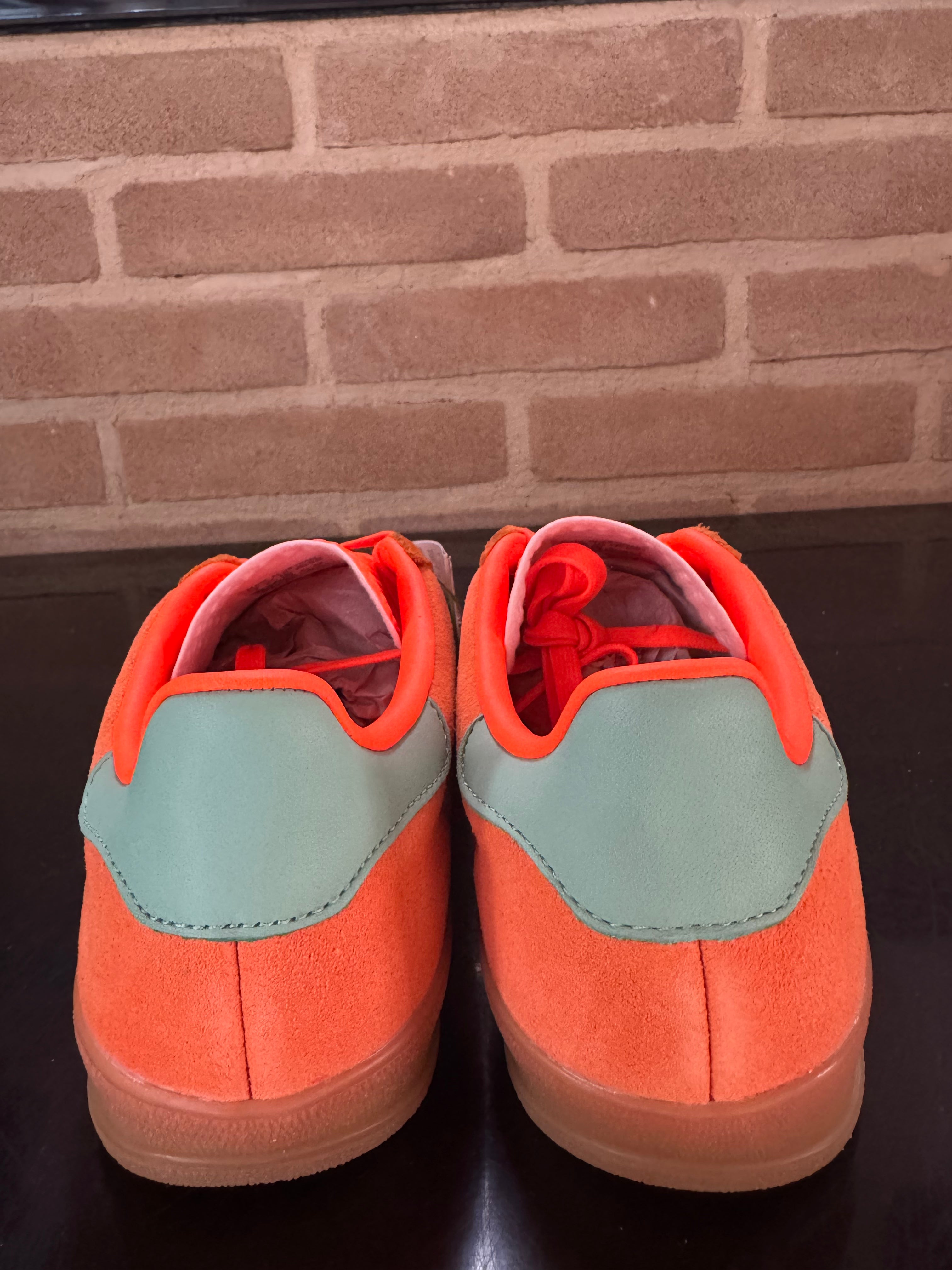 Adidas Gazelle Indoor "Solar Orange Clear Mint"